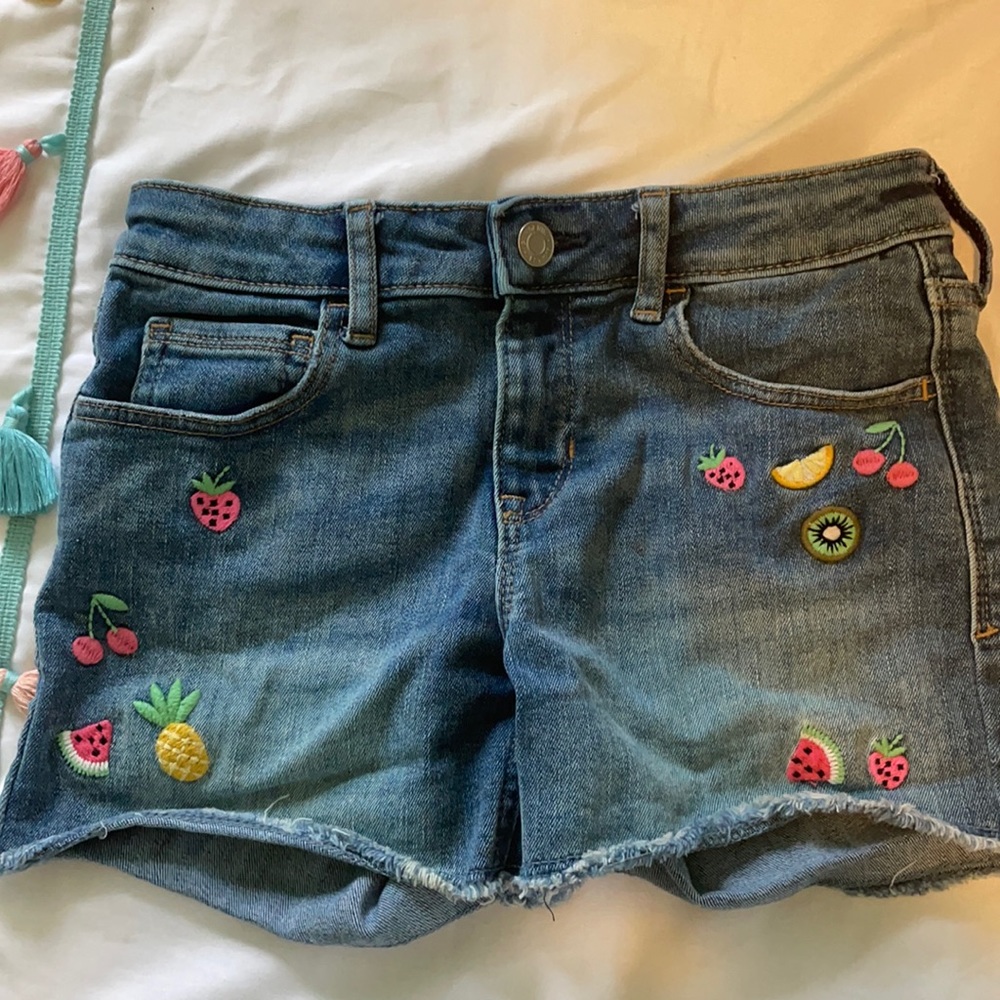 GAP jean shorts for girls.
